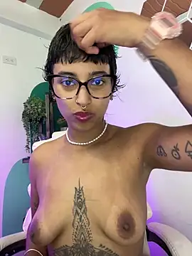 LollaByer online show from 11.29.25