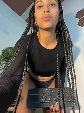 LollaByer online show from 03.13.26