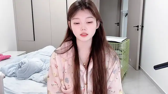 yangyang-1115 online show from 10.31.25