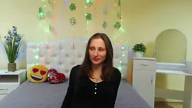 MichelLeee online show from 03.21.25