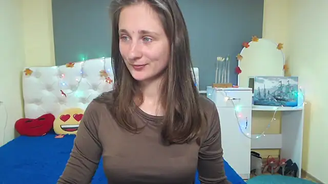 MichelLeee online show from 11.18.25