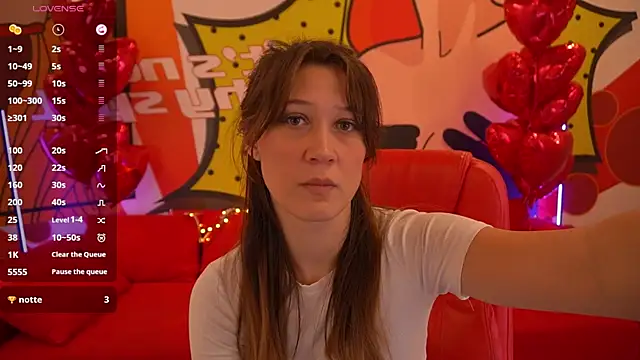 DreamyLinaa online show from 02.18.25