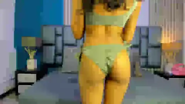 AshleyHill2 online show from 02.14.25