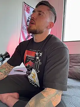 DimitriSullivan  online show from 11.24.25