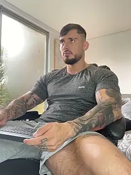 DimitriSullivan  online show from 02.04.26