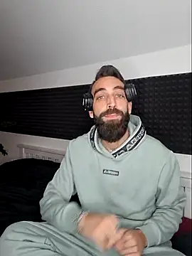 Snapshot of DaWoD030 chatting on 11.09.25 DaWoD030 online show from 11.09.25