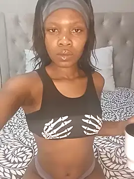 RayaBae online show from 01.05.26