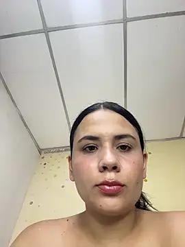 Leyna Kenet online show from 06.10.26