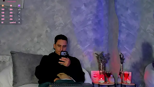 Snapshot of -Bruno-Bs chatting on 11.07.25 -Bruno-Bs online show from 11.07.25