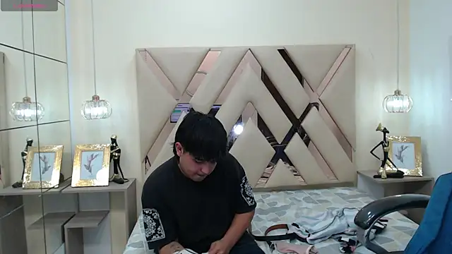 AndrewPherson online show from 01.05.25