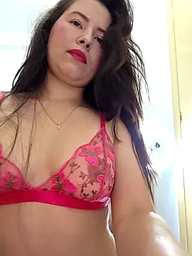 Snapshot of NeredaXxx chatting on 10.01.25 NeredaXxx online show from 10.01.25