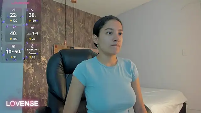 SKYLERWHIITEE online show from 02.13.25