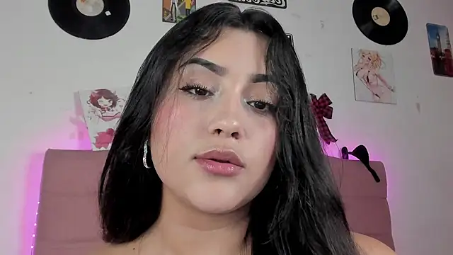 male couper online show from 12.12.24