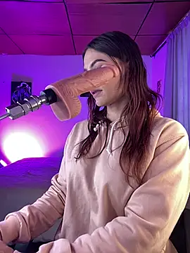 Snapshot of Valery_hilthon chatting on 12.12.24 Valery hilthon online show from 12.12.24