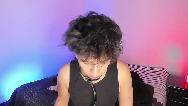 Snapshot of juandaaap chatting on 11.22.25 juandaaap online show from 11.22.25