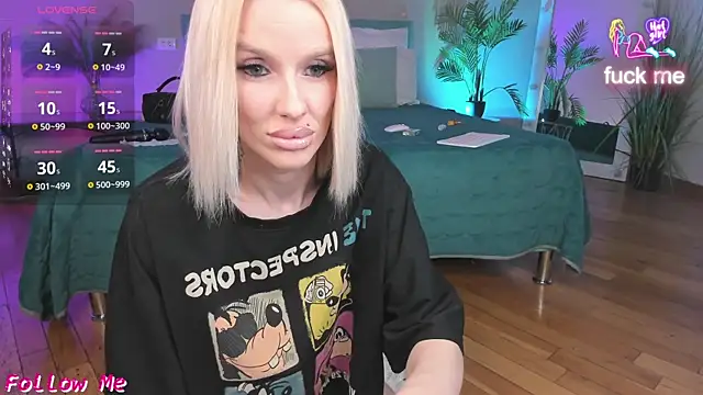 Snapshot of Lana_kitty__ chatting on 05.22.26 Lana kitty online show from 05.22.26