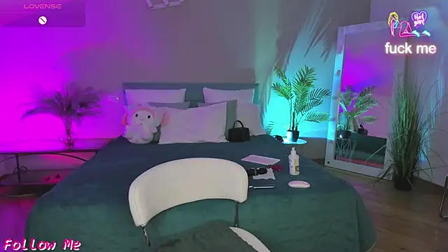 Snapshot of Lana_kitty__ chatting on 05.27.26 Lana kitty online show from 05.27.26