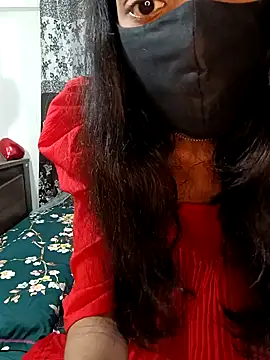 Snapshot of Cute-Bhavya chatting on 01.11.25 Cute-Bhavya online show from 01.11.25