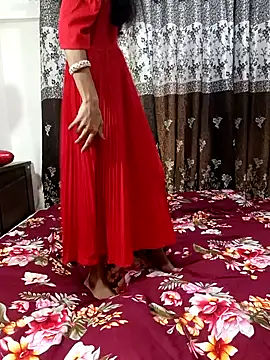 Snapshot of Cute-Bhavya chatting on 02.01.25 Cute-Bhavya online show from 02.01.25