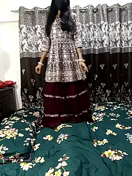 Snapshot of Cute-Bhavya chatting on 02.04.25 Cute-Bhavya online show from 02.04.25