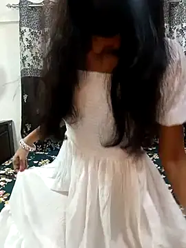 Snapshot of Cute-Bhavya chatting on 02.16.25 Cute-Bhavya online show from 02.16.25