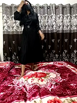 Snapshot of Cute-Bhavya chatting on 03.17.25 Cute-Bhavya online show from 03.17.25