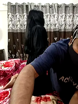 Snapshot of Cute-Bhavya chatting on 03.18.25 Cute-Bhavya online show from 03.18.25