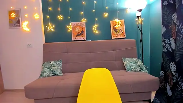 Xloe Queen online show from 01.25.25