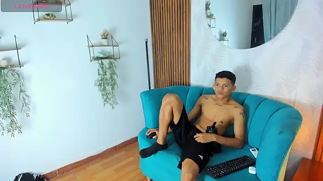 Snapshot of Jeffry_wolvess chatting on 02.28.25 Jeffry wolvess online show from 02.28.25