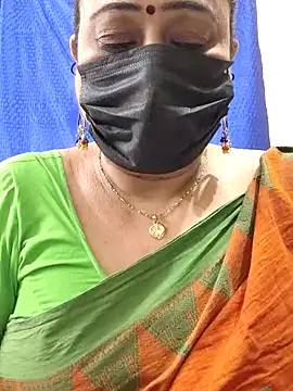 Snapshot of rekha_naier chatting on 06.17.26 rekha naier online show from 06.17.26