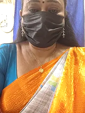 Snapshot of rekha_naier chatting on 06.23.26 rekha naier online show from 06.23.26