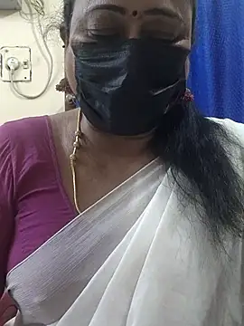 Snapshot of rekha_naier chatting on 07.22.26 rekha naier online show from 07.22.26