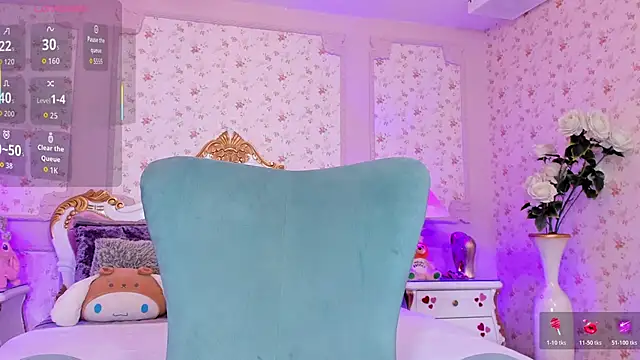 Snapshot of AllissonJames chatting on 10.31.25 AllissonJames online show from 10.31.25