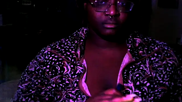 BigKittyRaven online show from 12.07.24