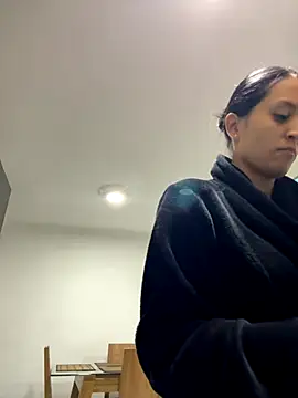 Snapshot of ellie_mcdonald chatting on 11.23.25 ellie mcdonald online show from 11.23.25