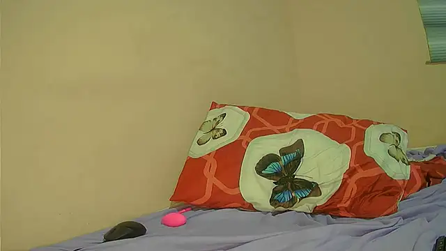 Snapshot of SexyEbonyPlaygirl chatting on 01.06.25 SexyEbonyPlaygirl online show from 01.06.25