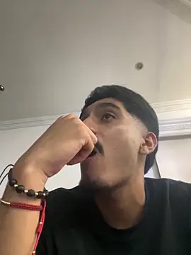 Snapshot of latin_bbc chatting on 11.03.25 latin bbc online show from 11.03.25