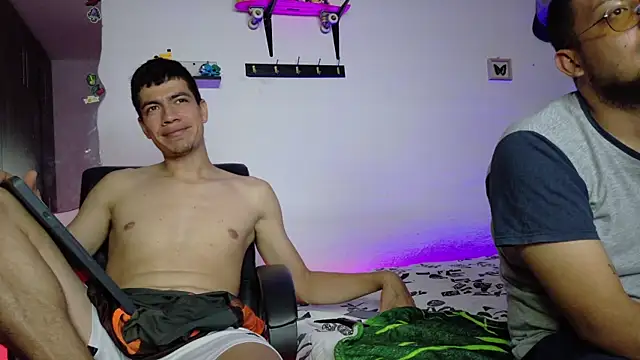 Nymphobuddies online show from 11.24.25