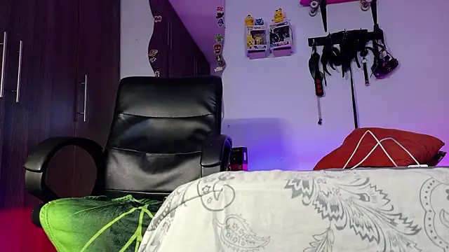 Snapshot of Nymphobuddies chatting on 03.01.26 Nymphobuddies online show from 03.01.26