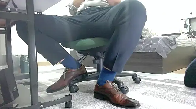 softlyS online show from 12.22.24