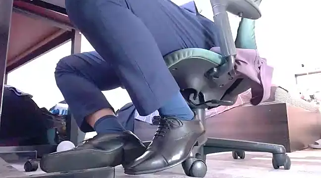 softlyS online show from 02.11.25