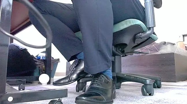 softlyS online show from 02.12.25