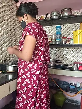 Tamil Shalini Lustyy online show from 10.23.25