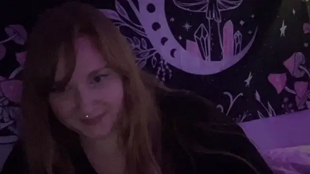 thickgingergoddess online show from 02.24.25