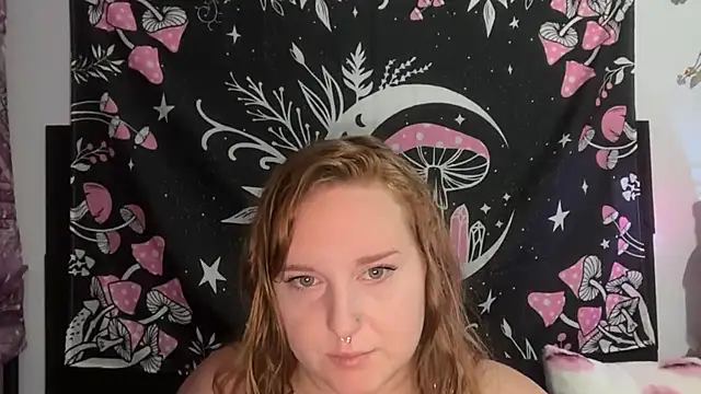 thickgingergoddess online show from 10.11.25