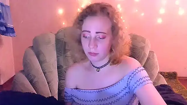 Snapshot of MelxMellie chatting on 01.24.25 MelxMellie online show from 01.24.25