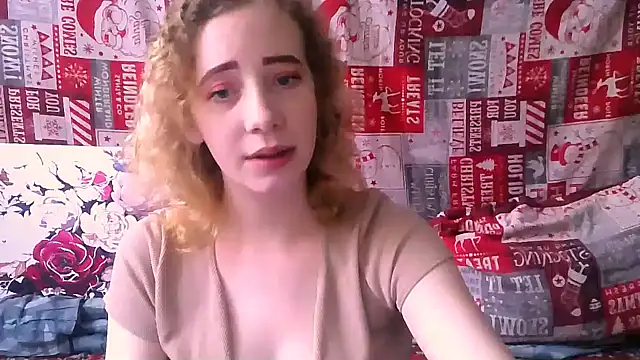 Snapshot of MelxMellie chatting on 03.03.25 MelxMellie online show from 03.03.25