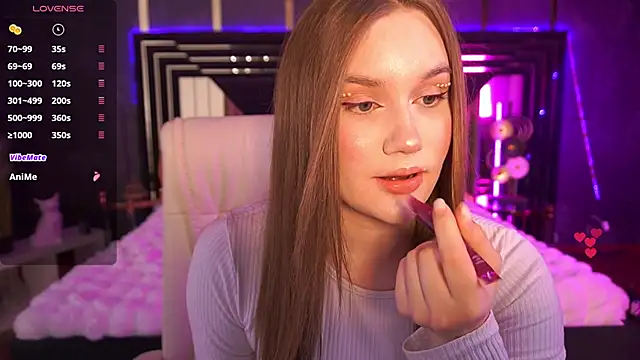 FoxyyKate online show from 11.13.25