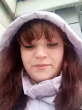 Eva Florence online show from 12.19.24