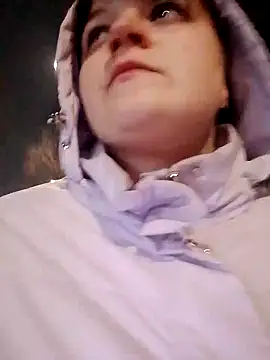 Eva Florence online show from 12.28.24